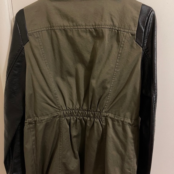 H&M Coat - Picture 2 of 3